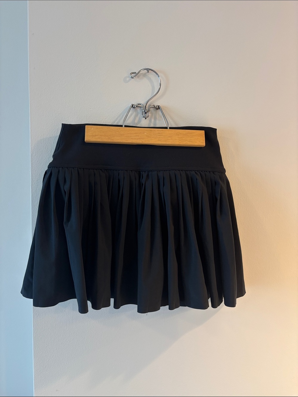 aerie Black Pleated Skater Mini Skort
